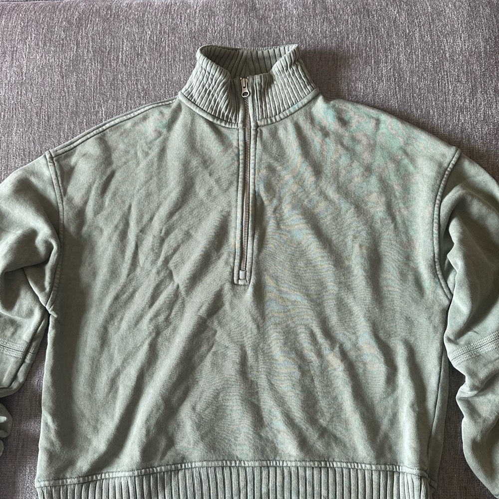 Never wore!! I got this 2 months ago